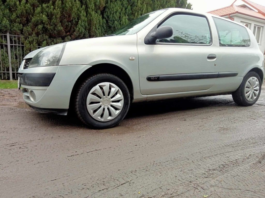 Renault Clio 2004r 1.2 16v//stan bdb