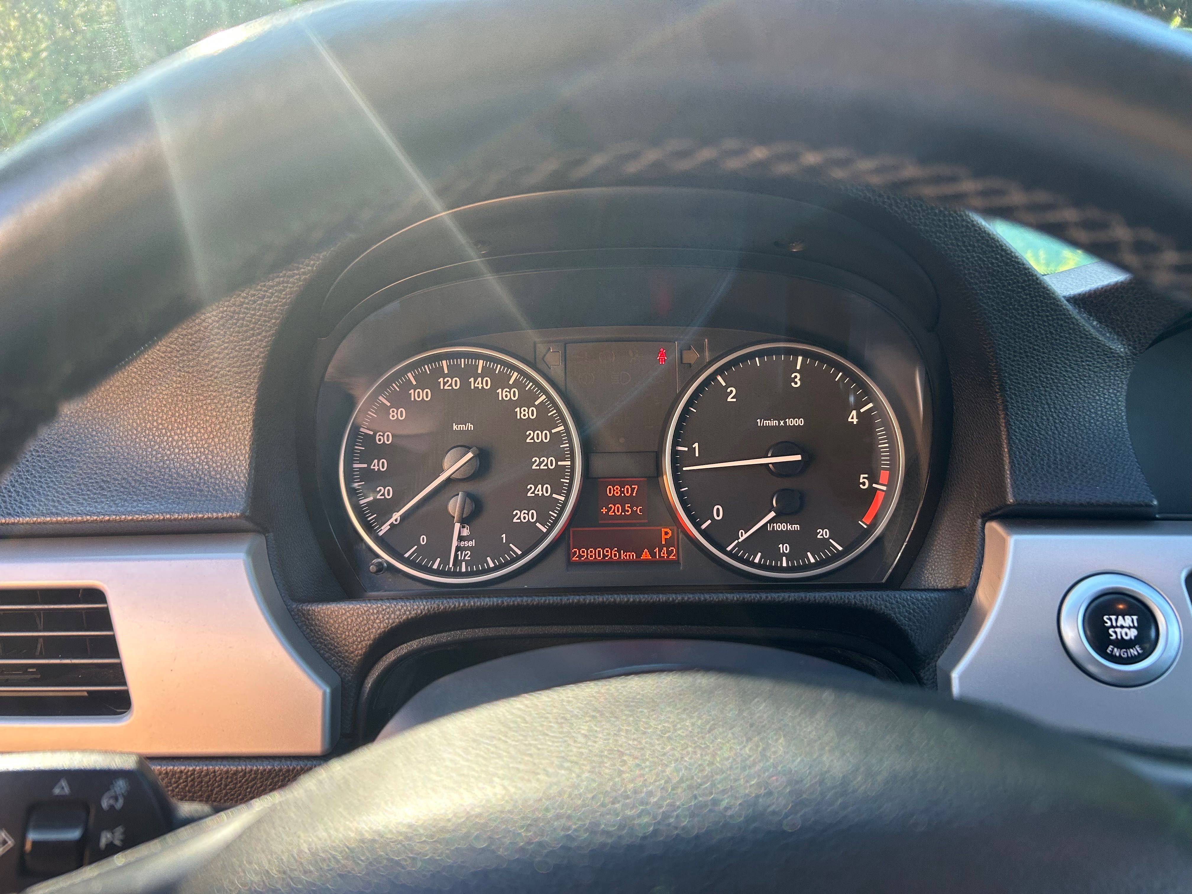 Bmw e91 320D touring automat xenon
