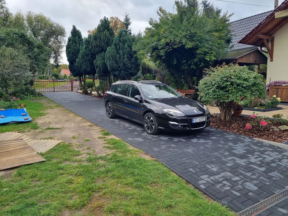 Renault Laguna Laguna 3 2.0T BOSE - Polski Salon - Drugi Właściciel