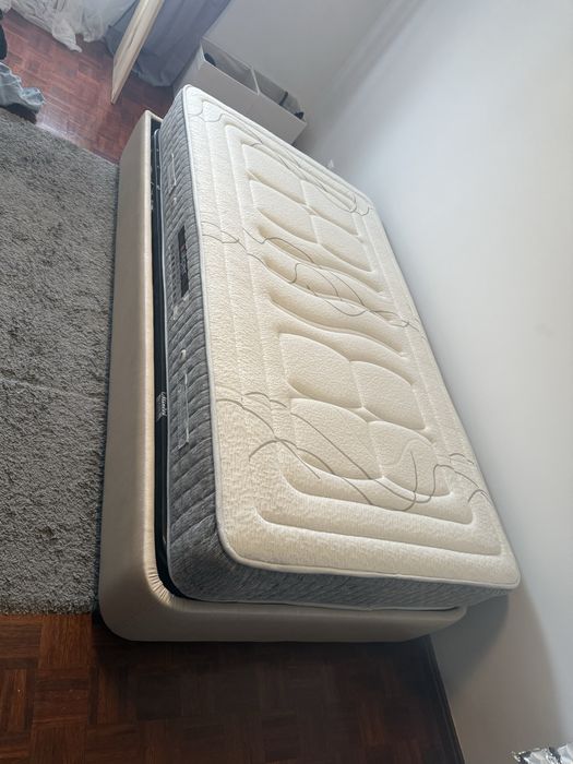 Cama de solteiro + colchão