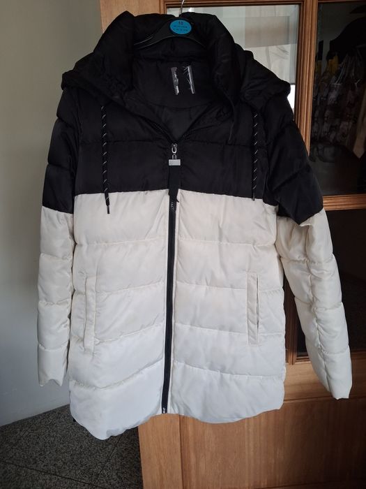 Casaco preto e branco