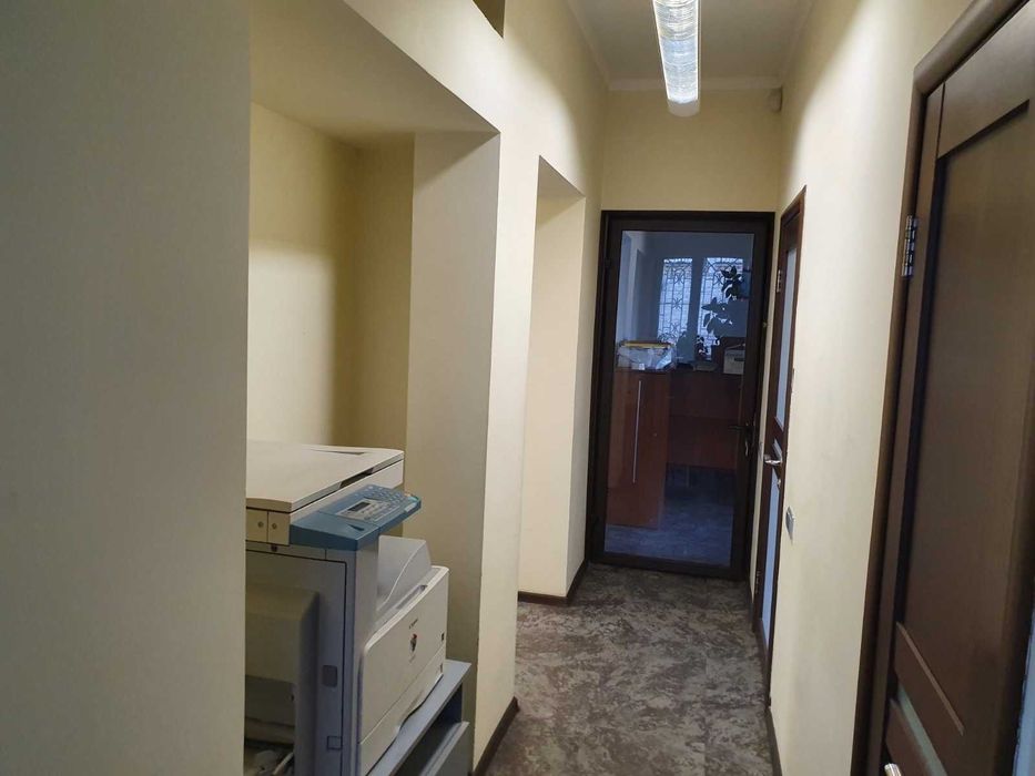 Оренда офіс + склад. Станція метро Академмістечко