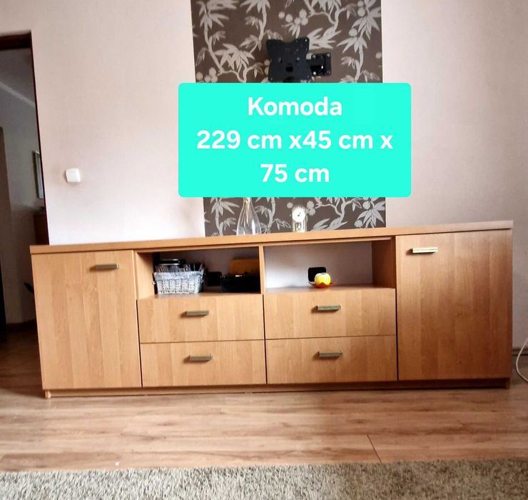 Tanio sprzedam komodę, biurko z przystawką i regał.  Stan bardzo dobry
