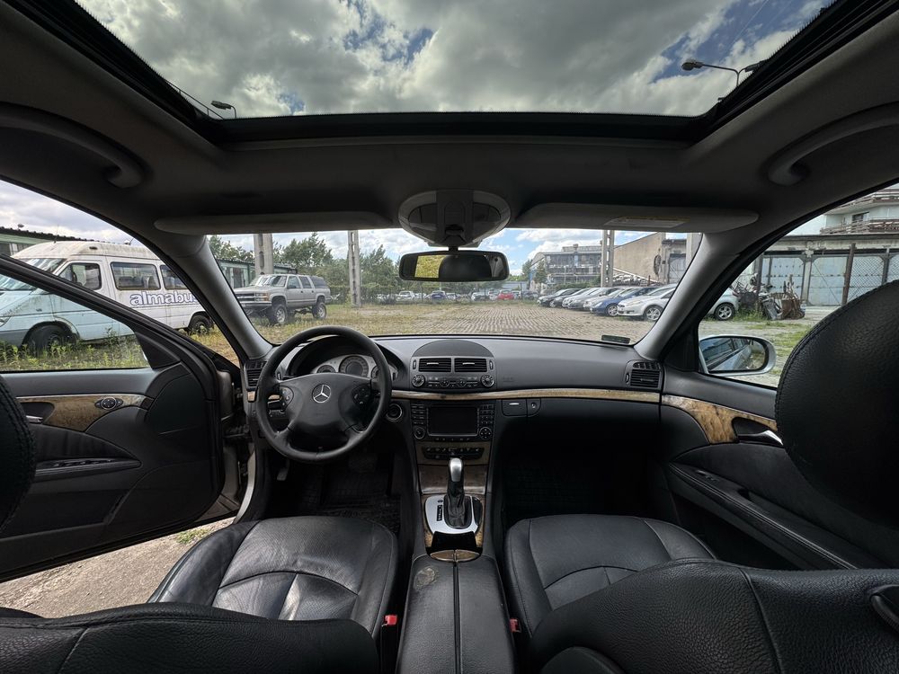 Mercedes-Benz E320 CDI 2004r. Automat/tempomat/klima/alu/hak/skóra/