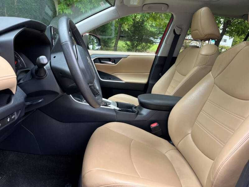 2019 Toyota RAV4