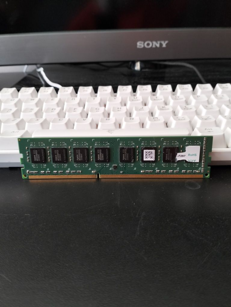 8 GB RAM DDR 3 uszkodzone