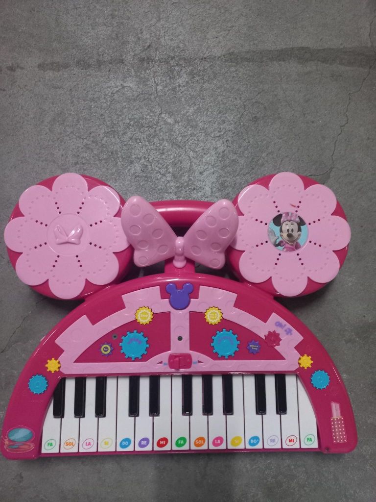 Brinquedo piano Minnie