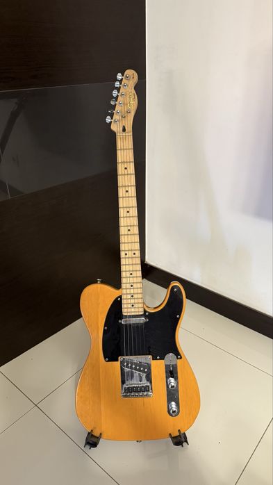 Guitarra Squier Fender + Amplificador