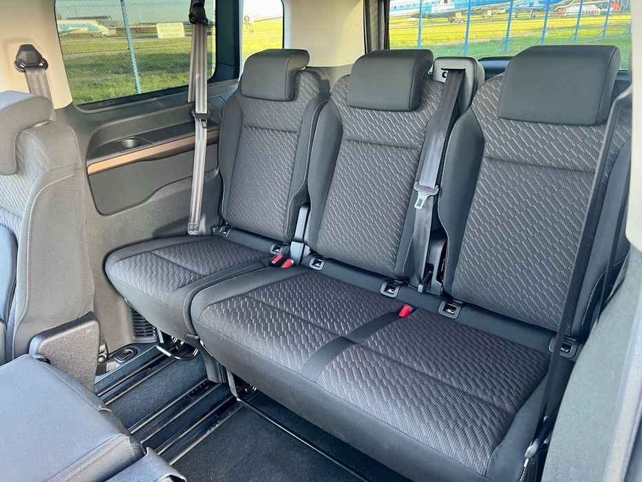 Grupa Nexus Transport osób Polska i Europa lotniska 7-8 + 1 osób