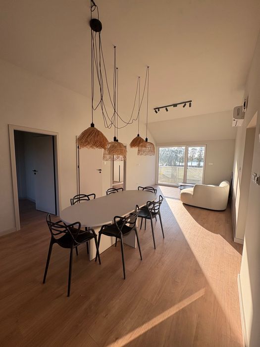 NOWY dom nad jeziorem na wynajem