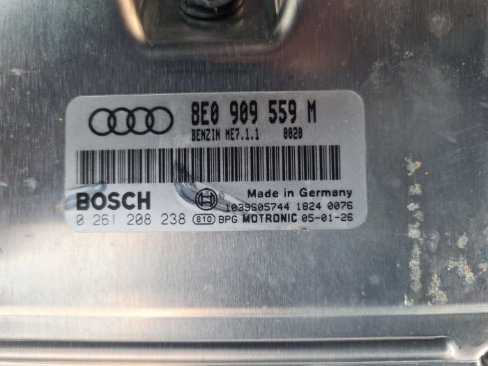komputer silnika 8E0.9095.59M Audi A4 B6 3.0 V6 ASN