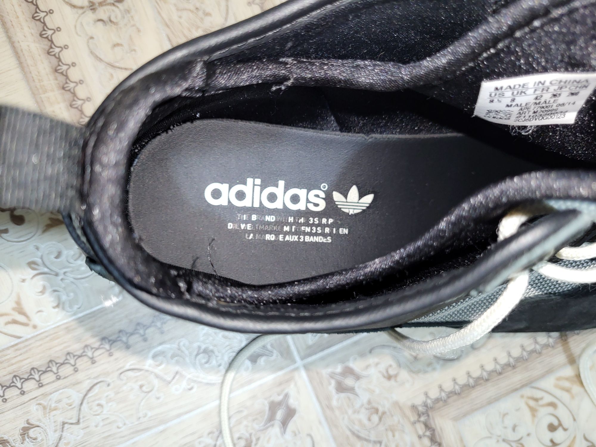 Кросівки Adidas чорні