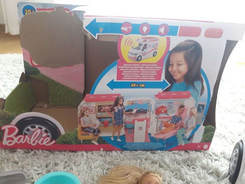 Karetka Barbie dla lalek