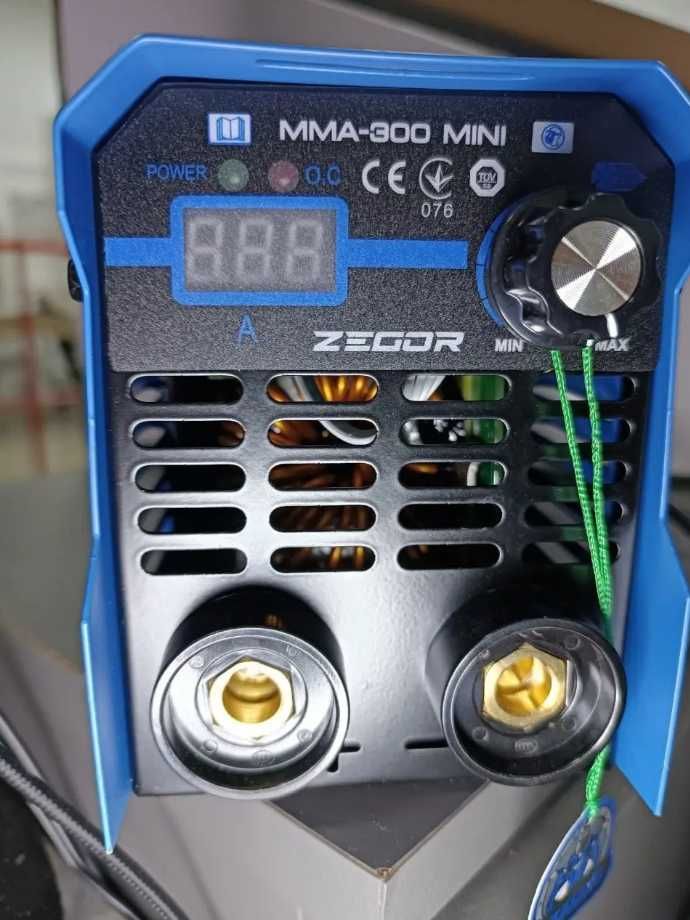 Інверторний зварювальний апарат 67В MMA-300 MINI Zegor