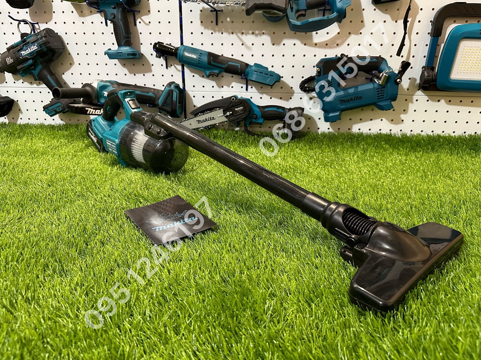Аккумуляторный пылесос Makita PHM201BL с АКБ 36V 8Ah объем бака 600мл