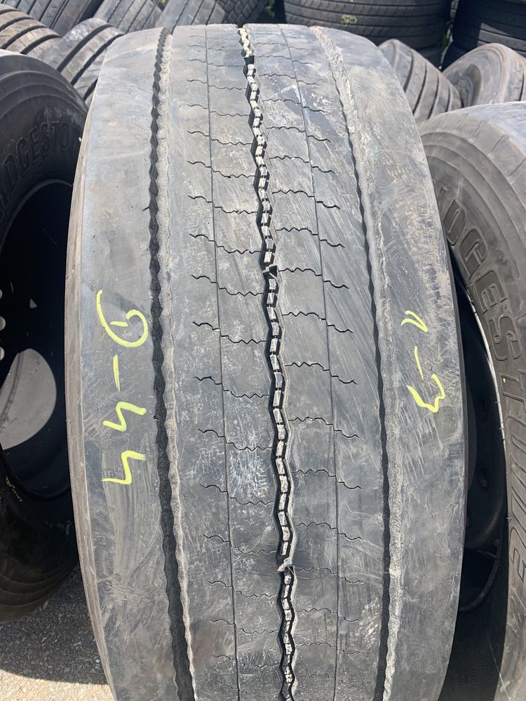 D44. 385/65/22,5 Bridgestone Duravis