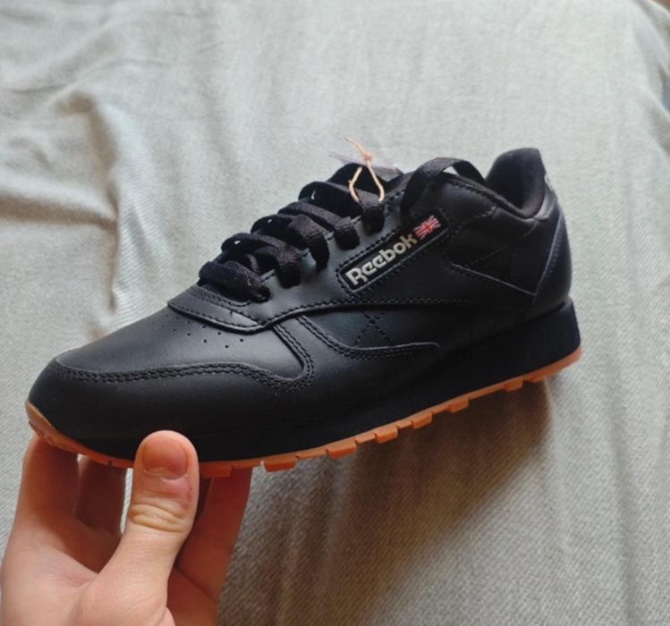 czarne damskie obuwie sportowe reebok buty letnie na lato