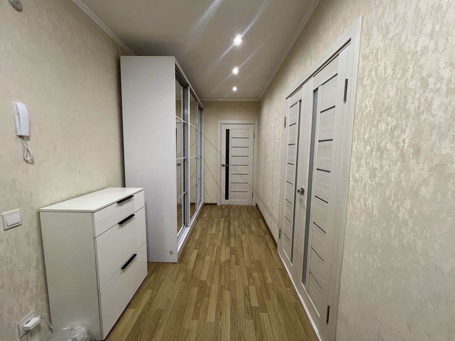 Оренда 2 кімнатної квартири на Поділлі .