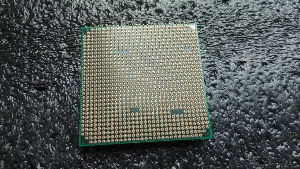 Процессор QuadCore AMD Phenom II X4 B55, 3315 MHz, sAM3