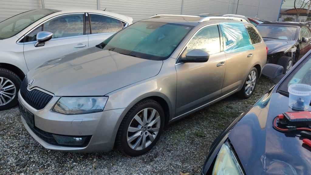 Бампер   SKODA Octavia A7 розборка ШКОДА Октавія А7 до рест