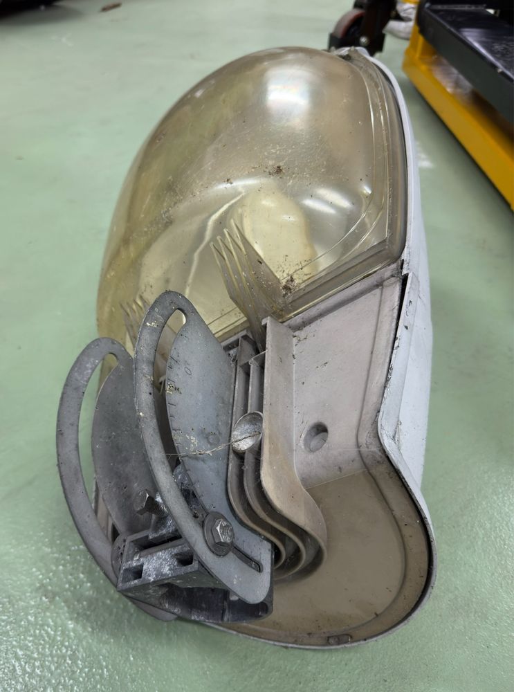 Lampa uliczna Philips Malaga 2 -17szt