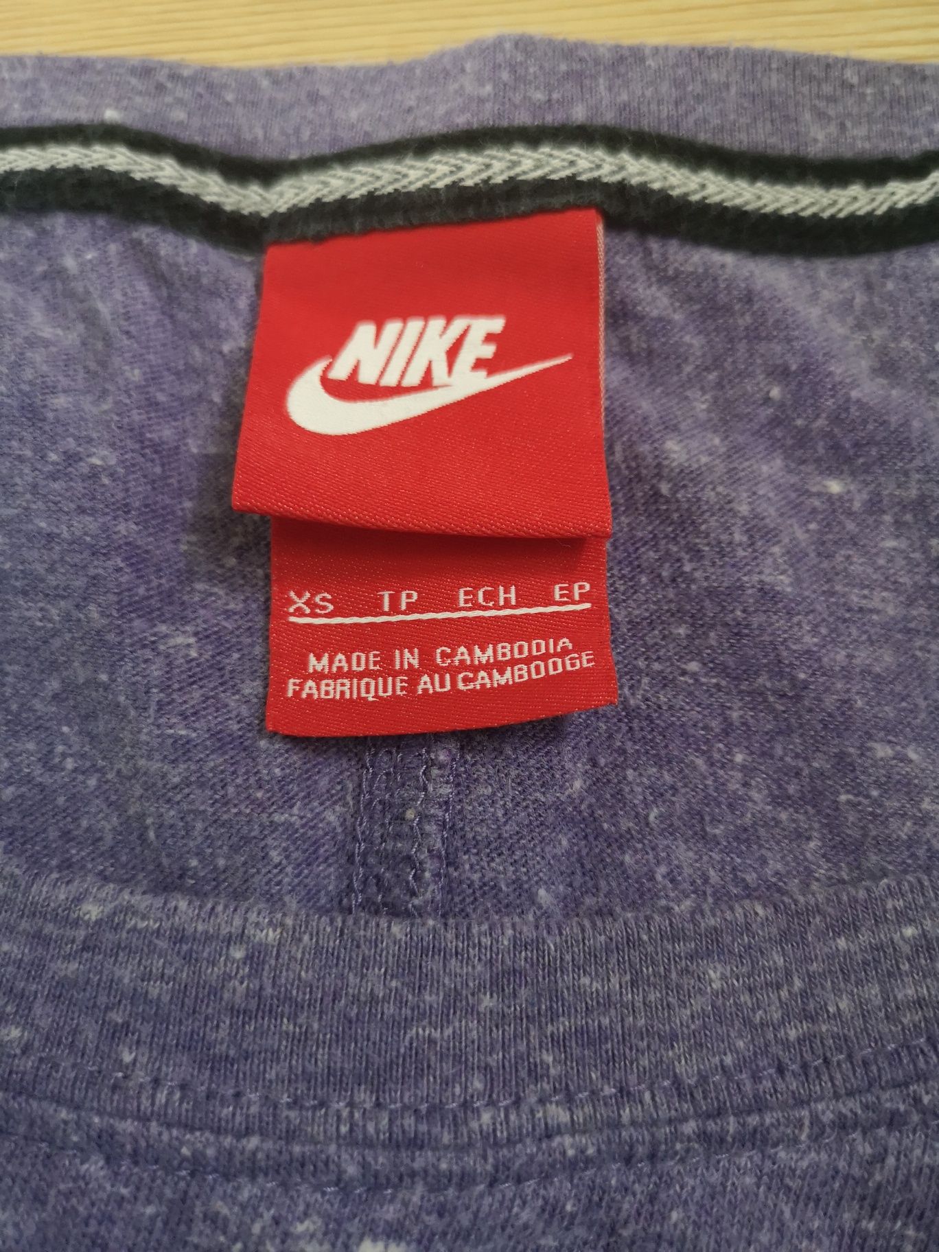Bluzka Nike rękaw 3/4