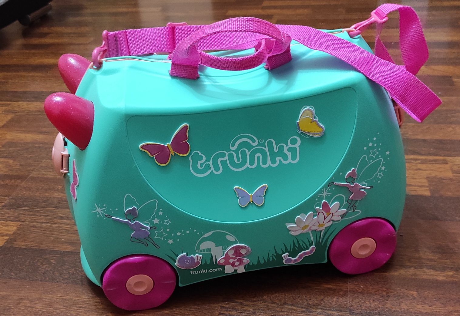 Чемодан валіза trunki