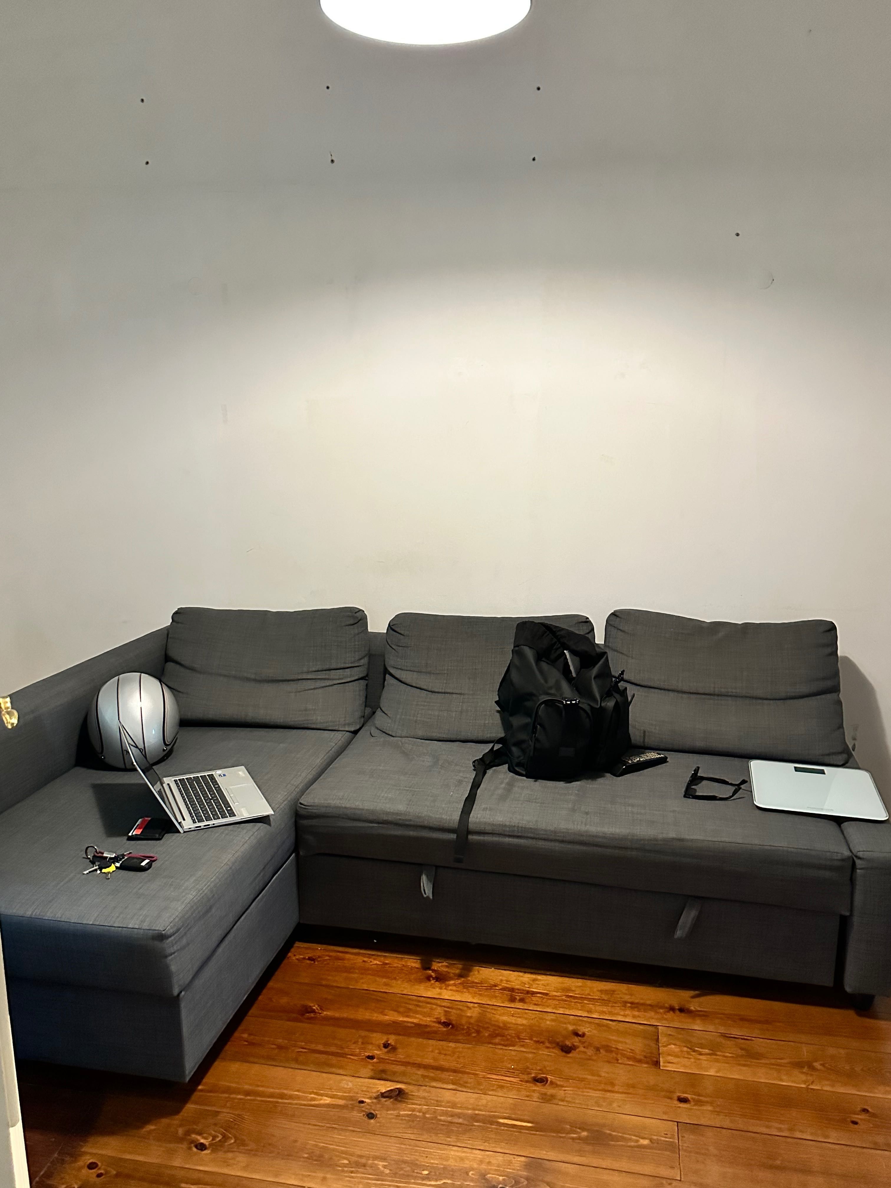 Sofá cama com chaise longe IKEA