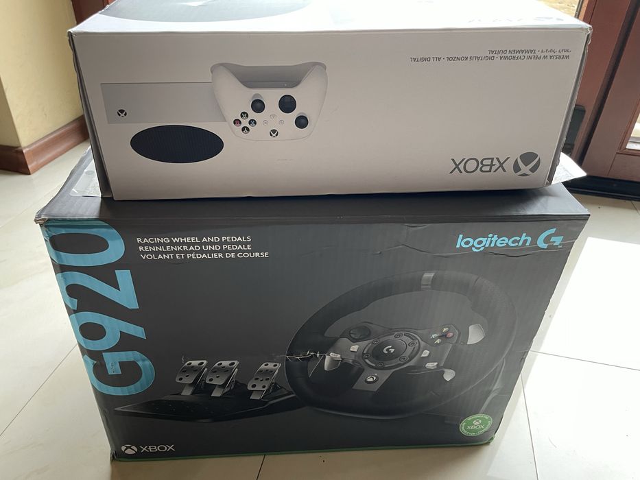 Xbox series s + Logitech G920 - zestaw stojak + shifter