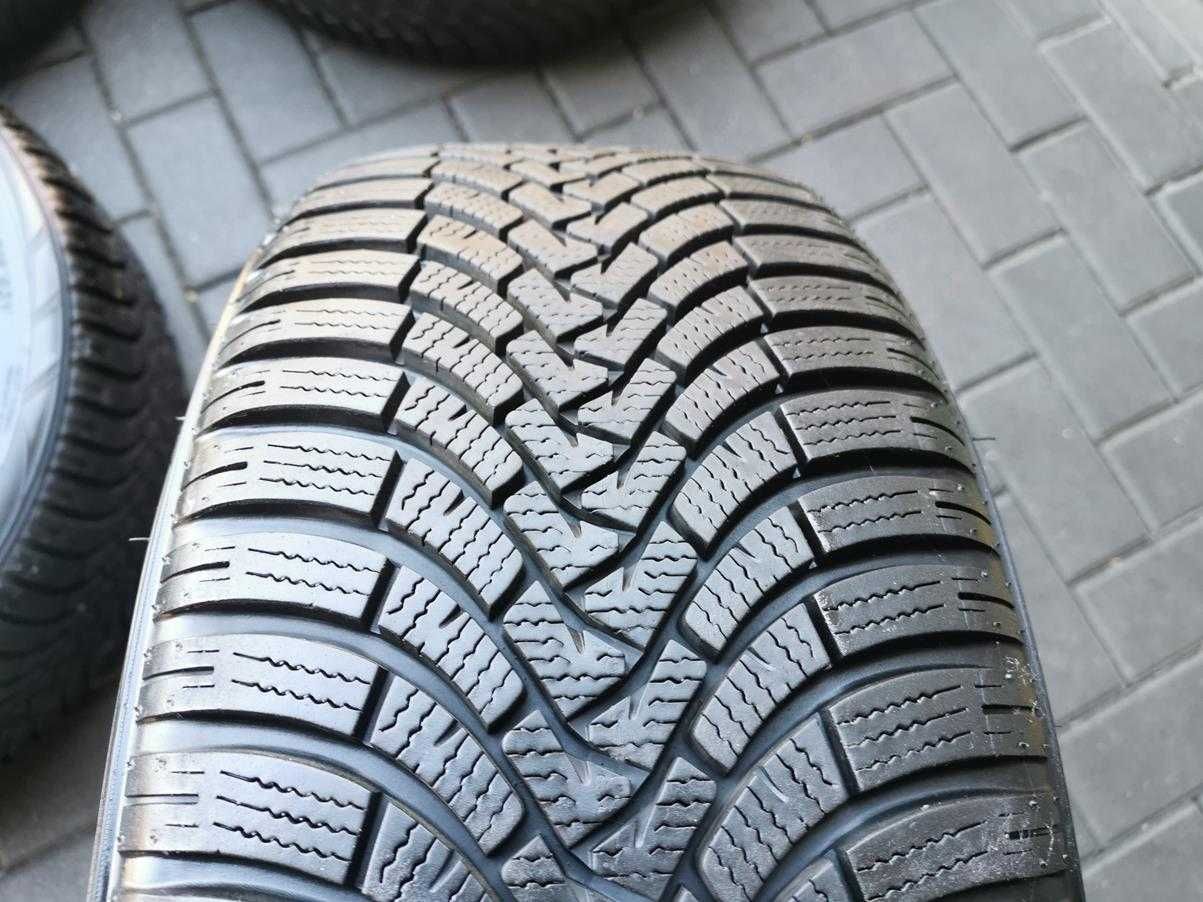 215/45 93V R18 FALKEN HS01  8mm 2023r Zimowe 4szt jak NOWE Opony