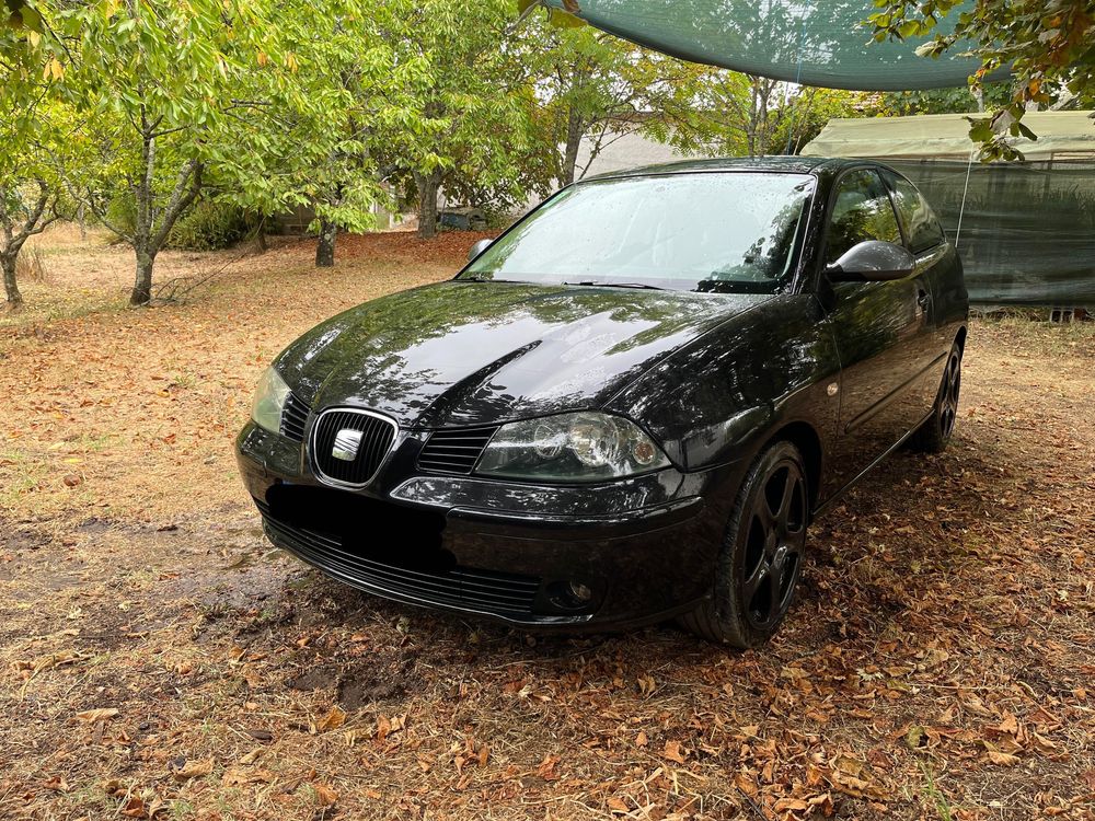 Seat Ibiza 1.4 16V 100cv Gasolina – 2005 – 3 Portas