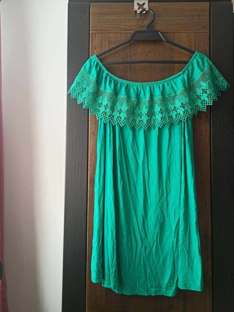 Przepiękna zielona sukienka na lato sukienka M letnia sukienka zieleń