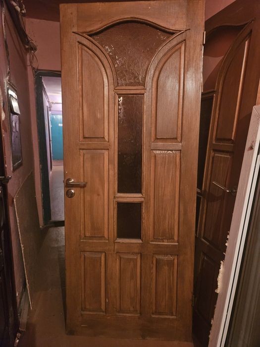 Двері дерев'яні, б/в