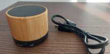 Coluna Bluetooth com capacidade até 32GB e opção de Rádio FM
