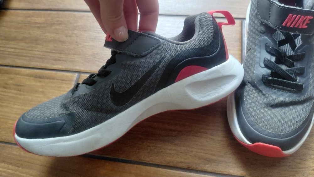 Buty marki Nike rozmiar 32