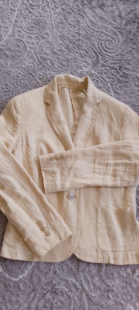 Льняной пиджак Max Mara