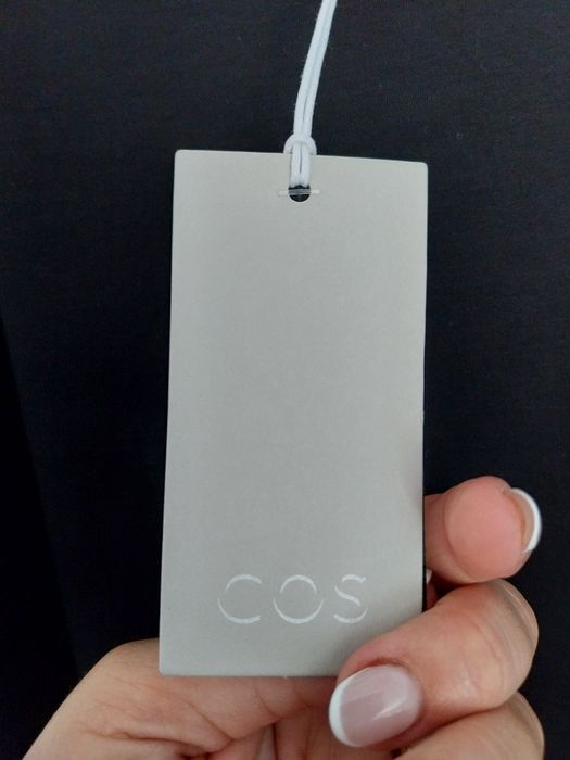 Top preto COS Tamanho L | Novo com etiqueta