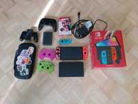 Nintendo Switch OLED 256GB + Pro Controller + PB Tails  + case