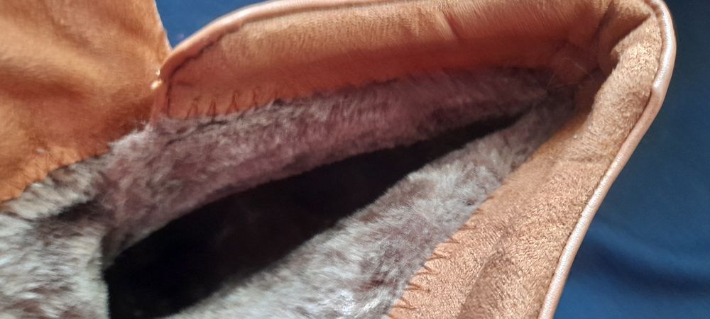 Жіночі зимові чоботи