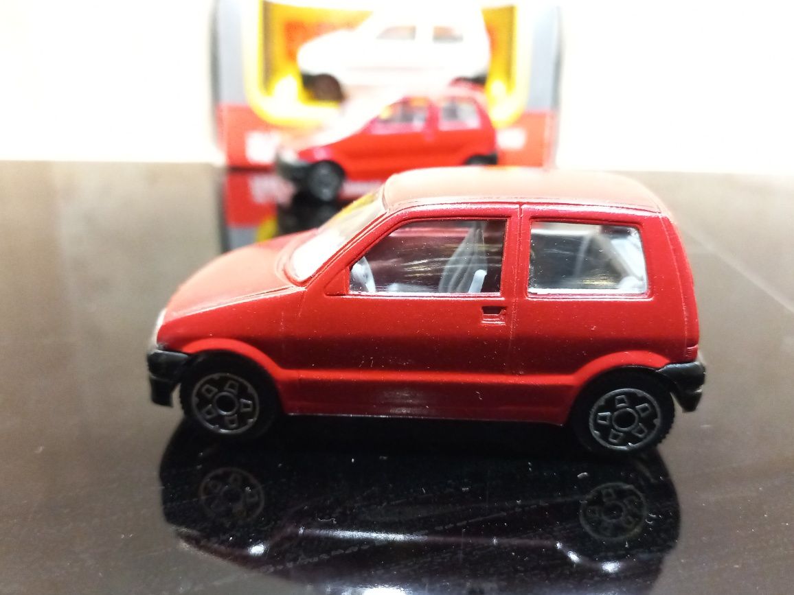 Bburago Fiat Cinquecento Sporting 1/43 Ciemna czerwień
