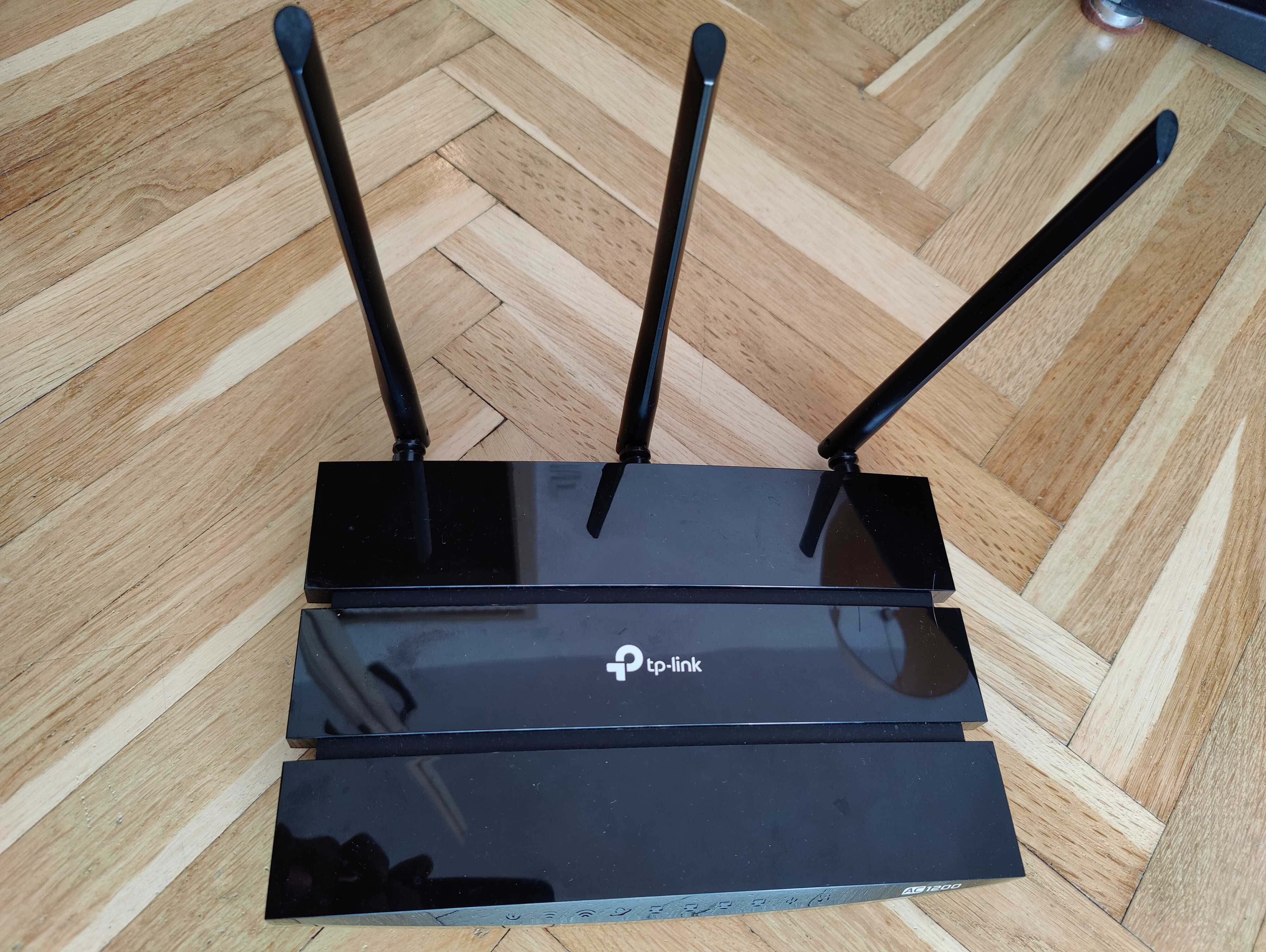 TP-Link  AC1200 Dwupasmowy, gigabitowy router bezprzewodowy.