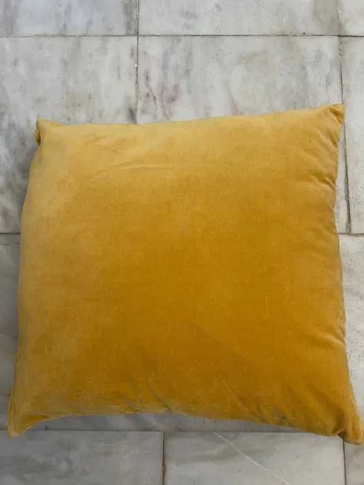 Almofadas decorativas com capas da IKEA