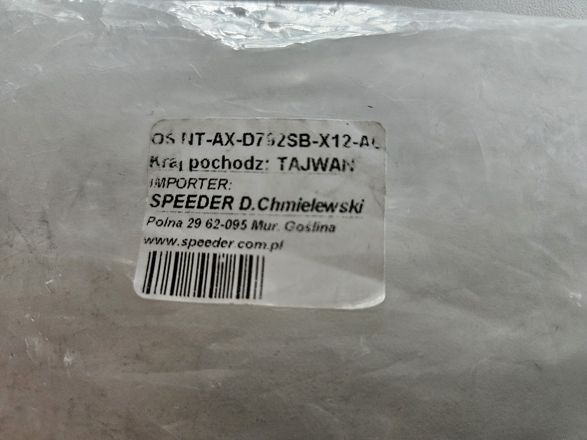 Oś piasty Novatec D792SB, adapter sztywna oś X12 do QR