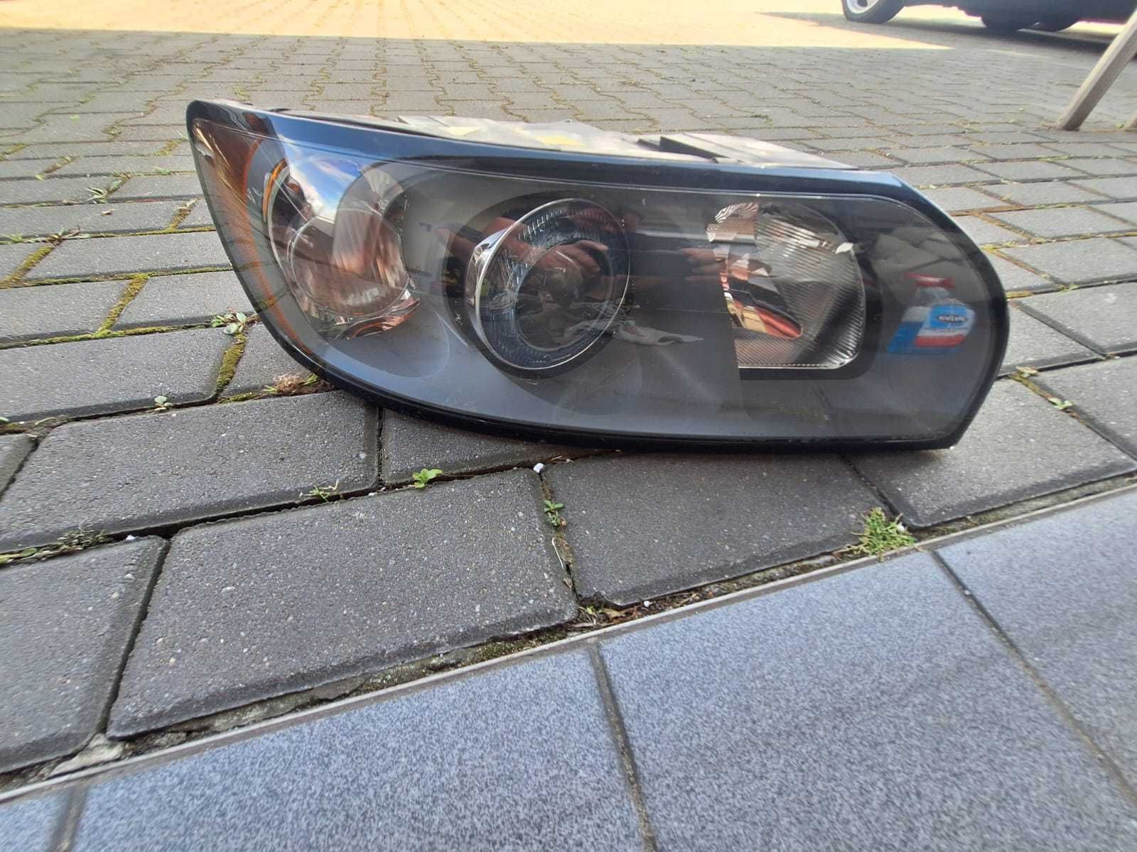 Volvo V50 S40 Xenon prawy stan ładny europa lampa przod