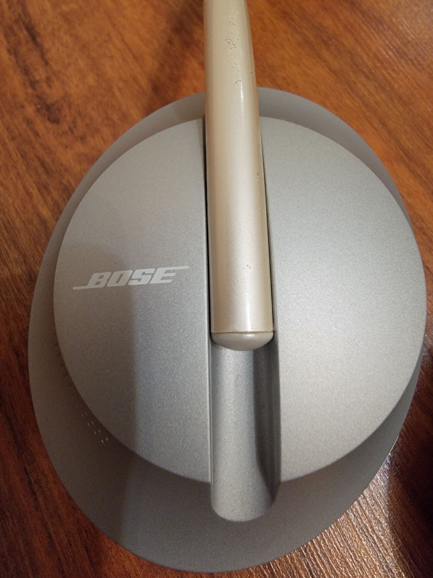 Топові Bose noise cancelling  700