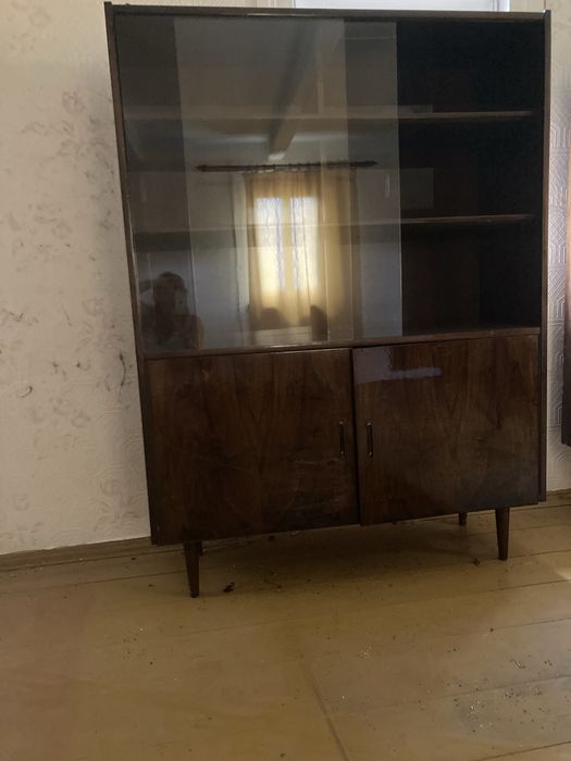 Meble na wysoki połysk PRL