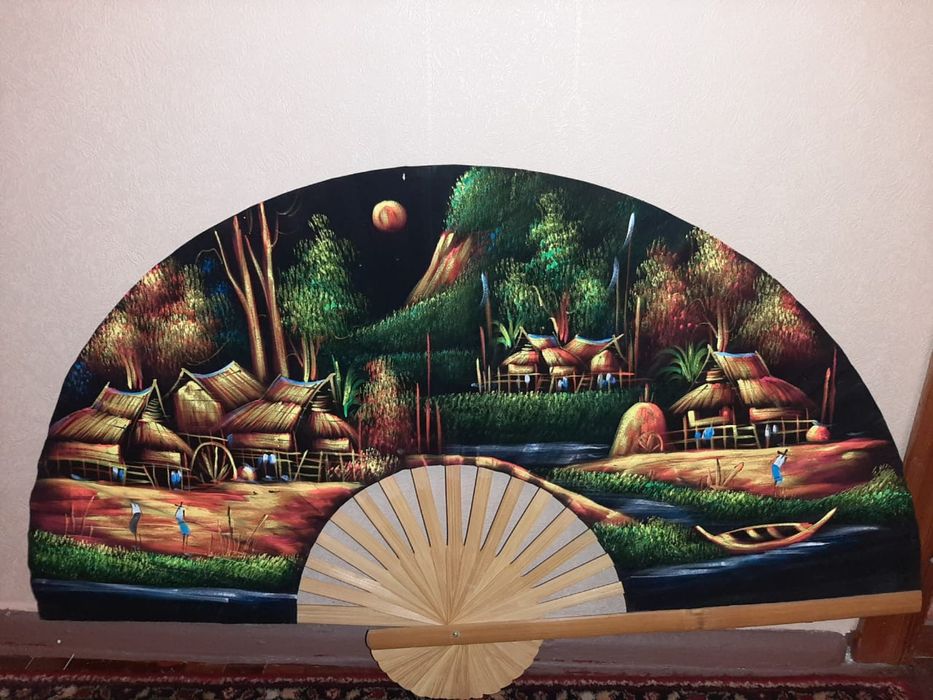 Веер декоративный на стену