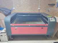 Ploter laserowy 130x90 cm laser 80W do filcu, sklejki, plexi, tkanin
