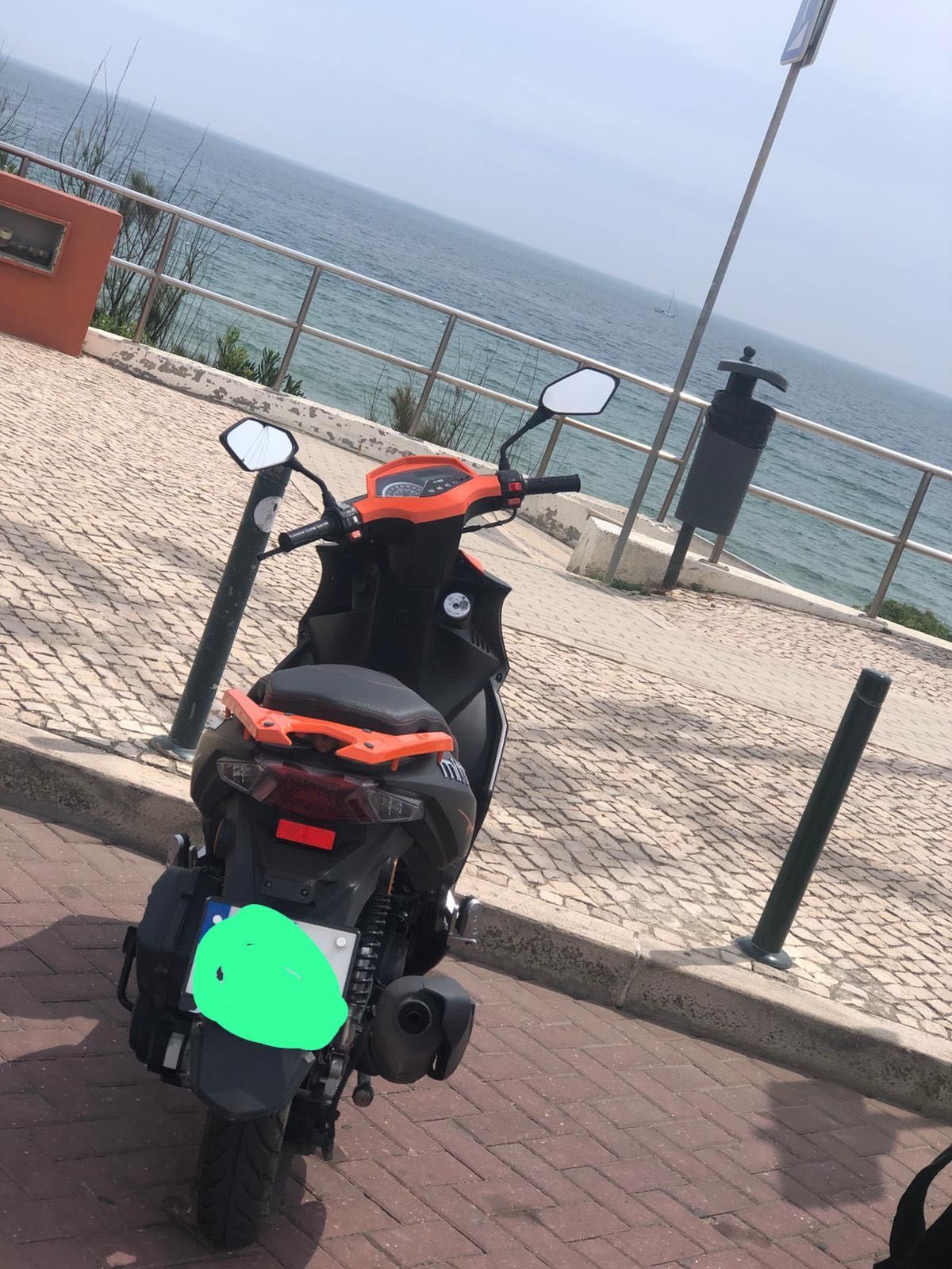 Motocicleta Mitt125