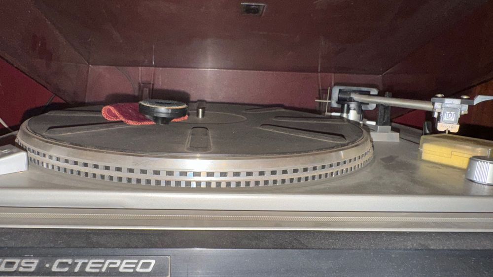 Вініловий програвач Вега 109